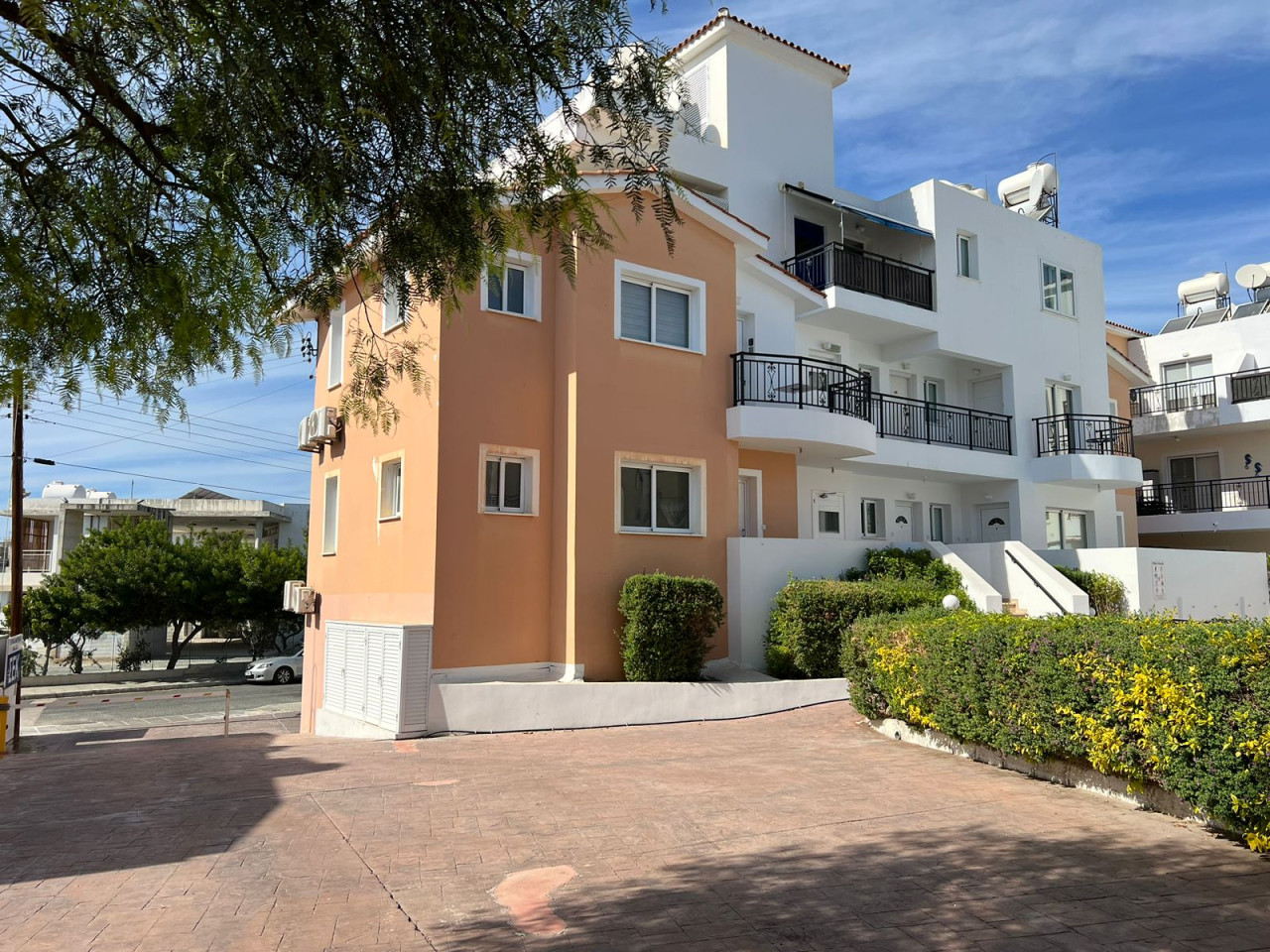 Paphos Universal 1Bdr Apartment (Flat) For Sale FCP54934