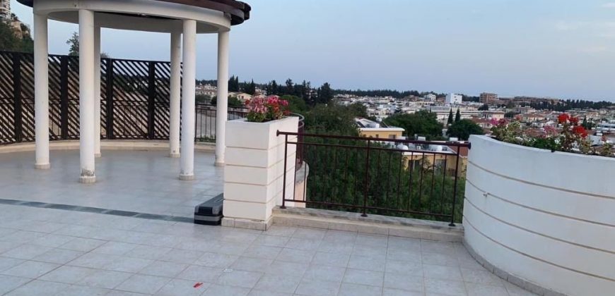 Paphos Universal 3Bdr Apartment (Penthouse) For Sale FCP46746