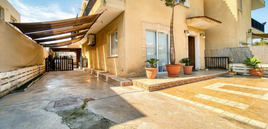 Paphos Universal 4Bdr House For Sale PRK40264