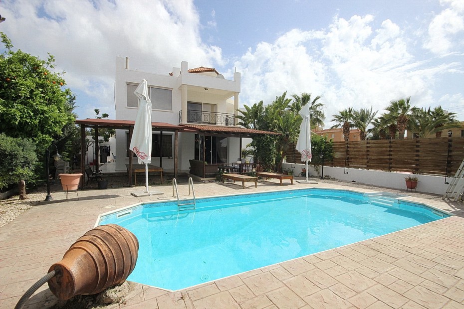 Paphos Universal 5Bdr Villa For Sale PRK38241