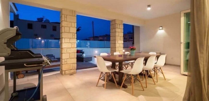 Paphos Universal 6Bdr Villa For Sale TPH2777