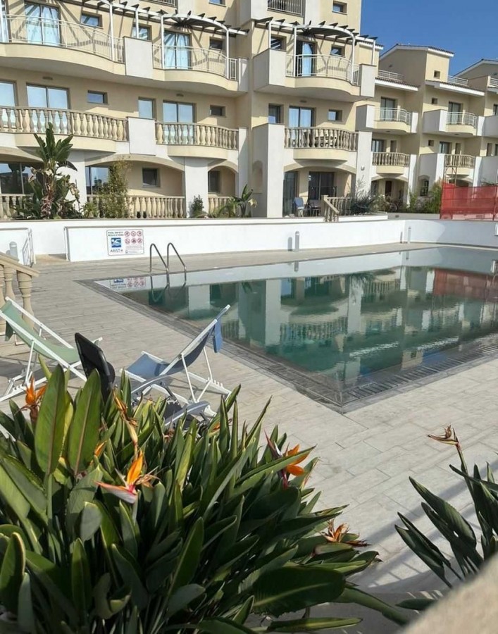 Paphos Universal Area 3Bdr Town House For Sale KTM102279