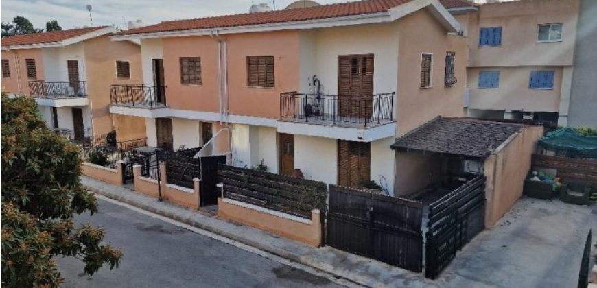 Paphos Universal Area 3Bdr Town House For Sale KTM105137