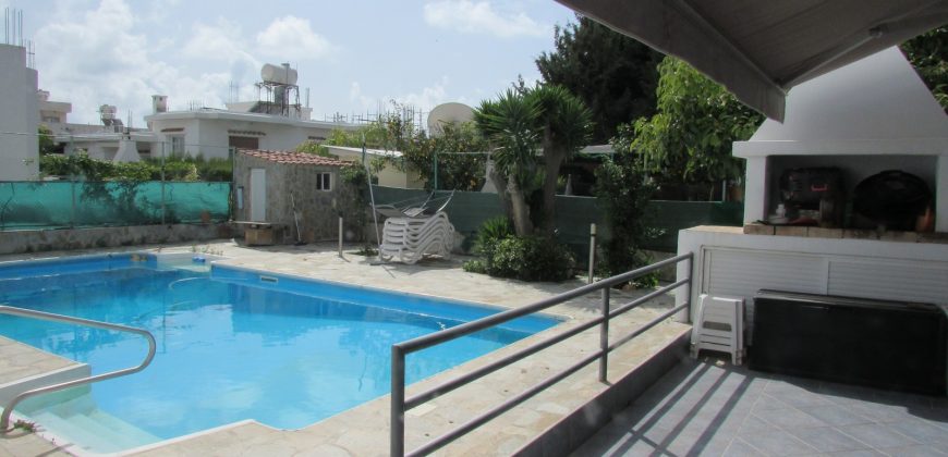 Paphos Universal Area 5Bdr Detached Villa For Sale KTM95118