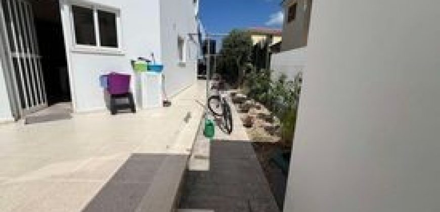 Paphos Universal Area 6Bdr Detached Villa For Sale KTM91453