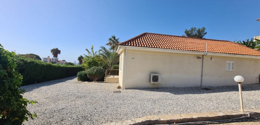 Paphos Chloraka 4Bdr Bungalow For Sale UQH2726