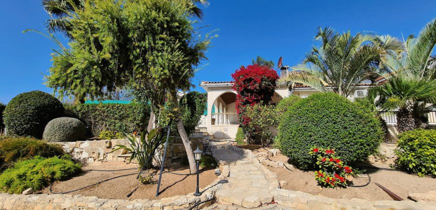 Paphos Chloraka 4Bdr Bungalow For Sale UQH2726