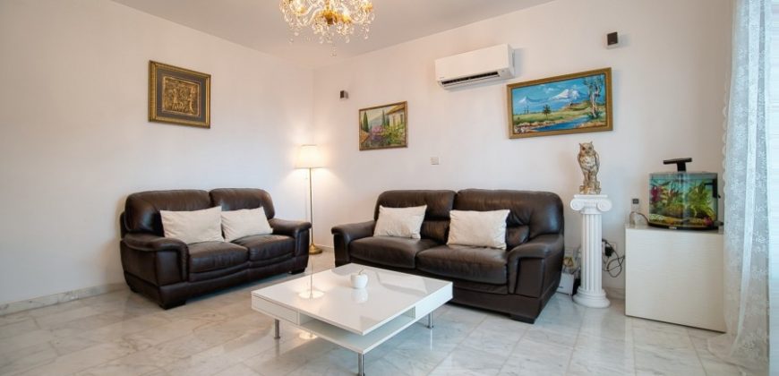 Paphos Chlorakas 4Bdr Villa Detached For Sale WWR10575