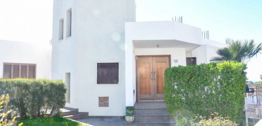 Paphos Empa 3Bdr Villa For Sale UQH2502