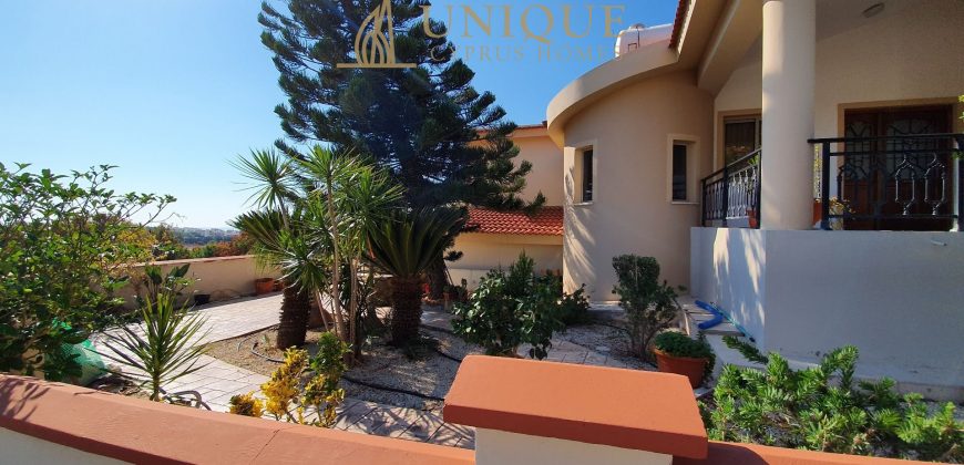 Paphos Empa 5Bdr Villa For Sale UQH1093