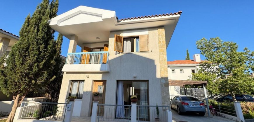 Paphos Kato Paphos Universal 2Bdr Villa Detached For Sale WWR28329