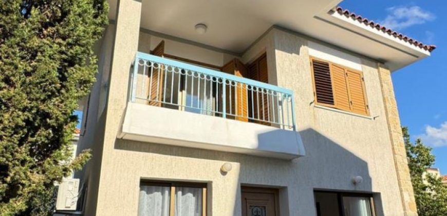 Paphos Kato Paphos Universal 2Bdr Villa Detached For Sale WWR28329