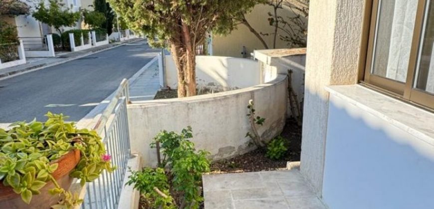 Paphos Kato Paphos Universal 2Bdr Villa Detached For Sale WWR28329