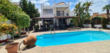 Paphos Kato Paphos – Universal 5Bdr Villa For Sale UQH1433