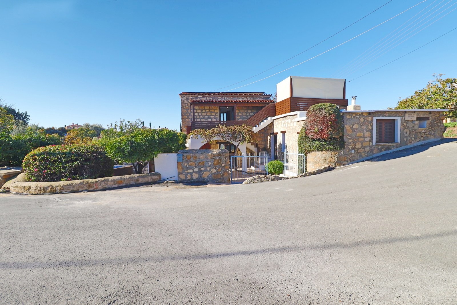 Paphos Peyia 3Bdr Stone House For Sale SKR17918