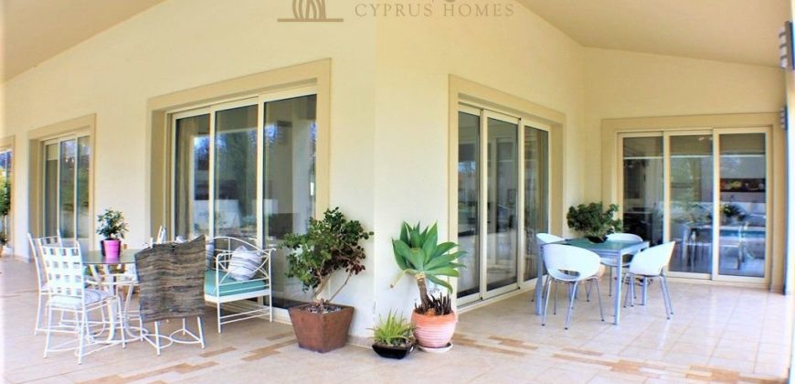 Paphos Polemi 4Bdr Villa For Sale UQH1254