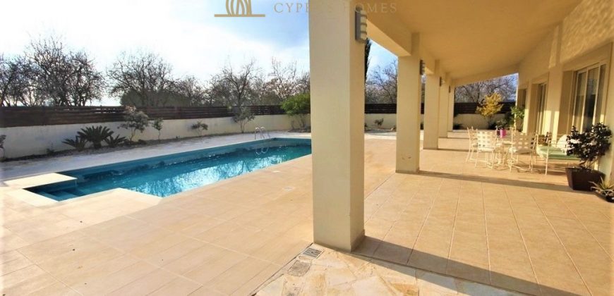 Paphos Polemi 4Bdr Villa For Sale UQH1254