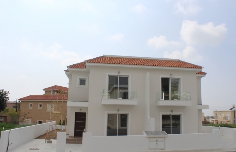 Paphos Yeroskipou 3Bdr Villa Semi Detached For Sale WWR5621